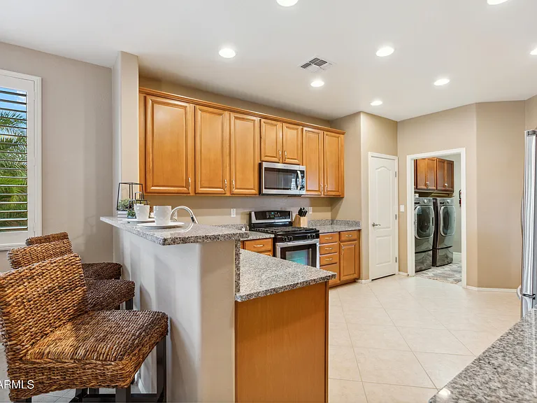 312 S 172nd Dr — Photo 15