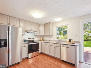 1860 Montreal Rd, Severn, MD 21144