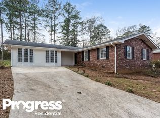 1883 Carla Dr, Morrow, GA 30260