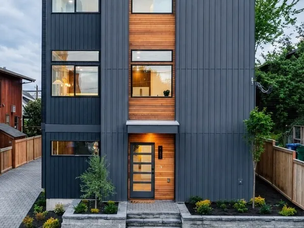 4531 Corliss Avenue N, Seattle, WA 98103