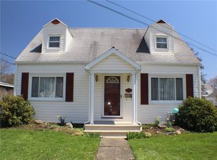 914 Sunset Ave, Grove City, PA 16127