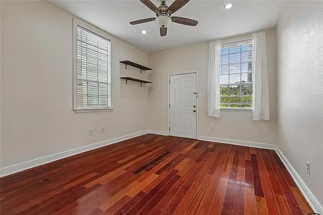 2 bed, 1.0 bath, 871 sqft, $1,850 — Photo 3