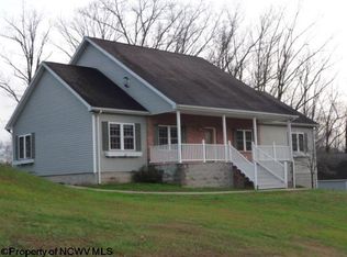 52 Spring Dr, Grafton, WV 26354