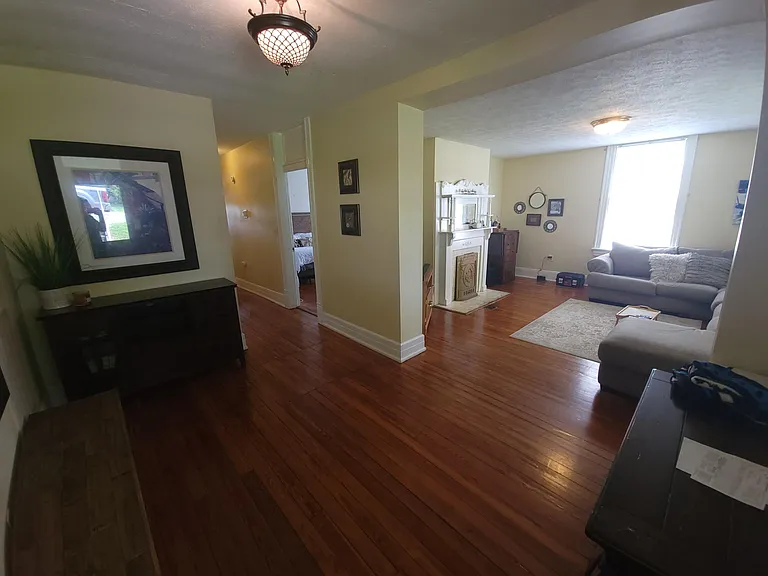 1418 Church St — Photo 2