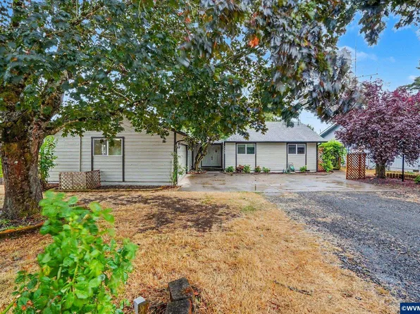 1135 Cedar Ln, Aumsville, OR 97325