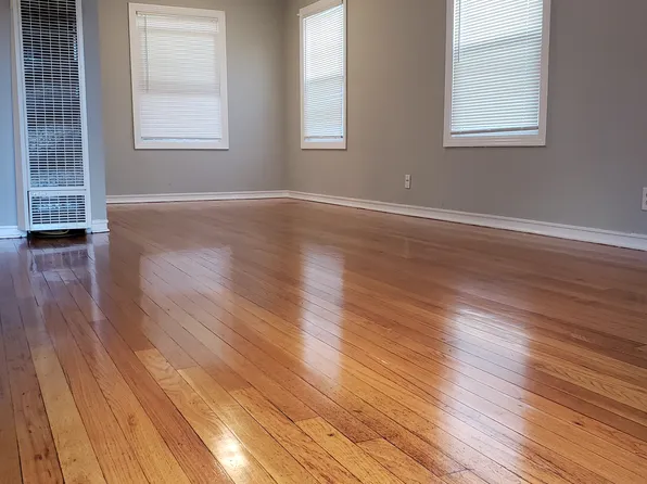 536 46th St #3, Oakland, CA 94609