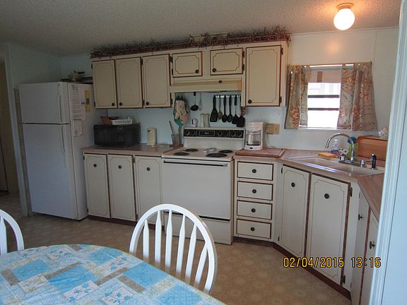 4th image of 100 1st St NW #W-12