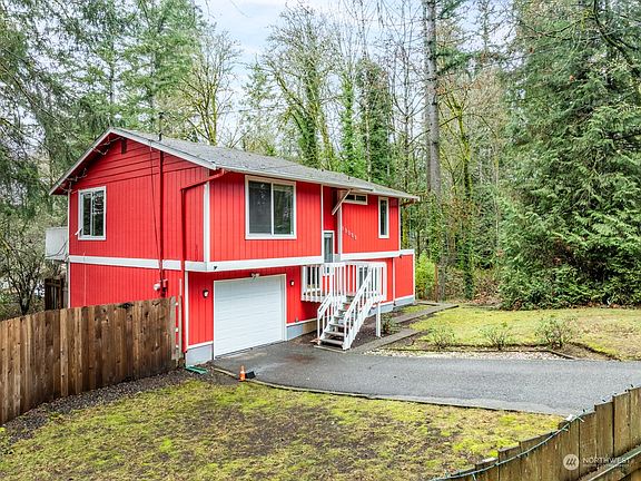 2nd image of 13003 Stiller Boulevard NW
