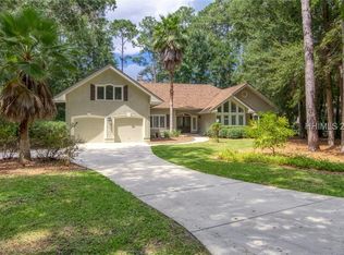56 Sussex Ln, Hilton Head Island, SC 29926