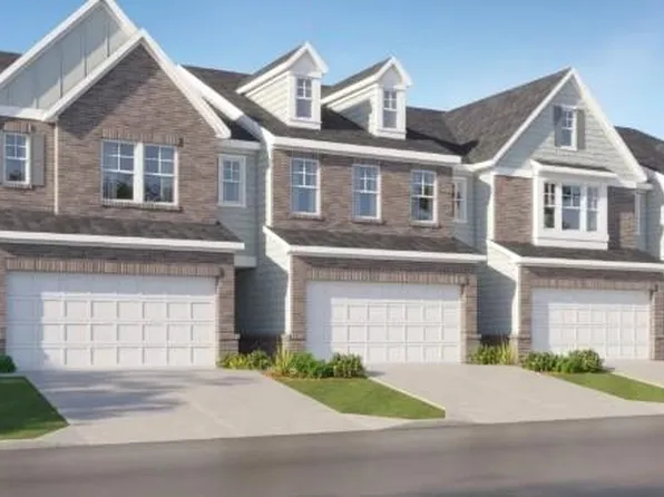2028 Presley Point, Lawrenceville, GA 30044