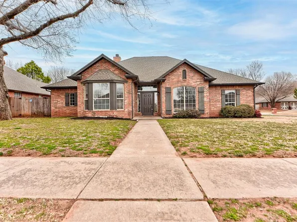 901 NW 179th Cir, Edmond, OK 73012