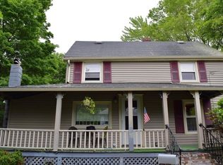 20 Hobamack Rd, Weymouth, MA 02191