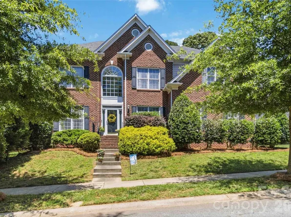 7915 Bytham Castle Dr, Huntersville, NC 28078