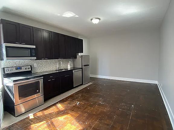 2nd image of 485 Ocean Ave #2K