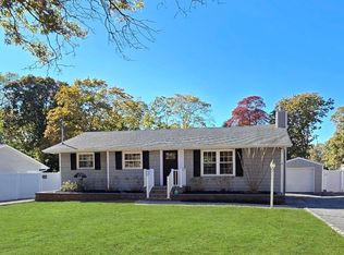 124 S Coleman Rd, Centereach, NY 11720
