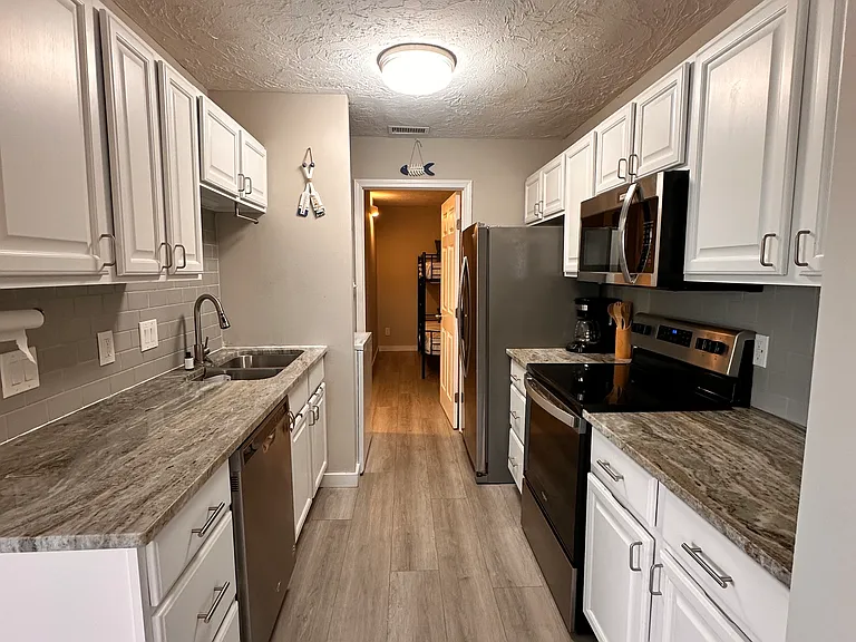64 Cross Creek Rd #20 — Photo 5