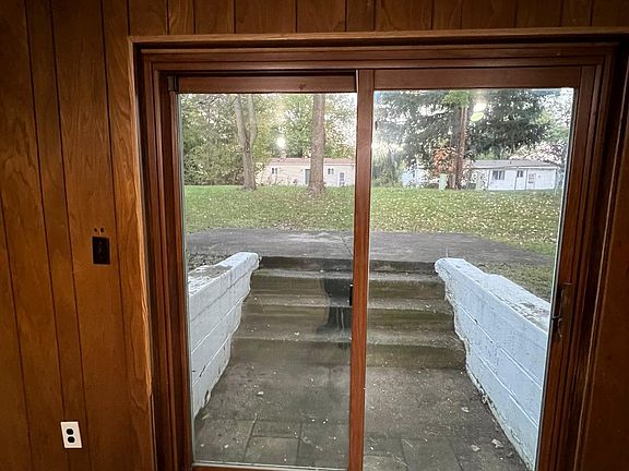 2nd image of 241 Grayling Dr