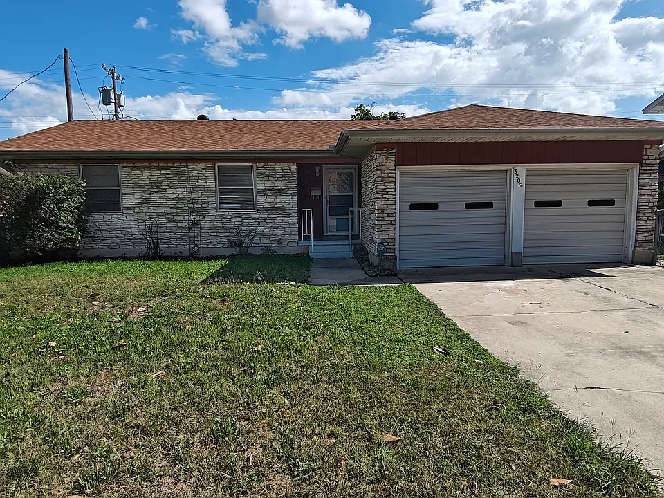 3206 Lake Travis Ave