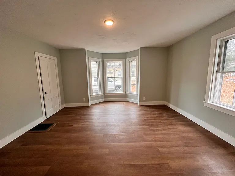 400 Court St #1 — Photo 13