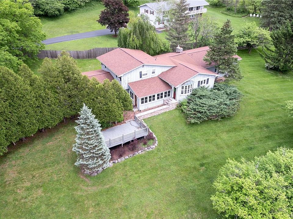 1st image of 1934 Chard Rd