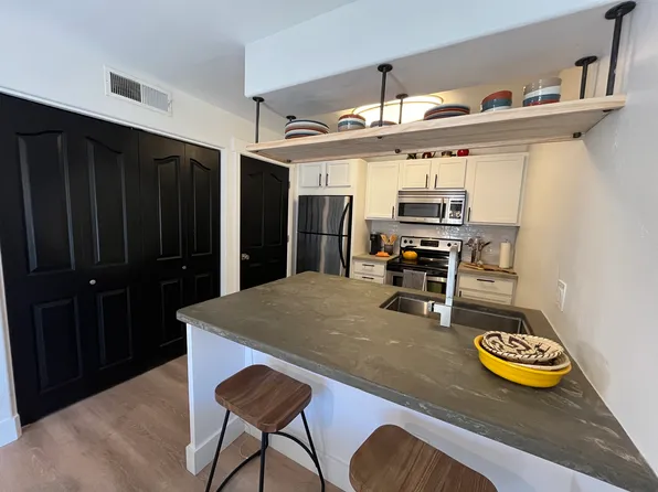 5751 N Kolb Rd, Tucson, AZ