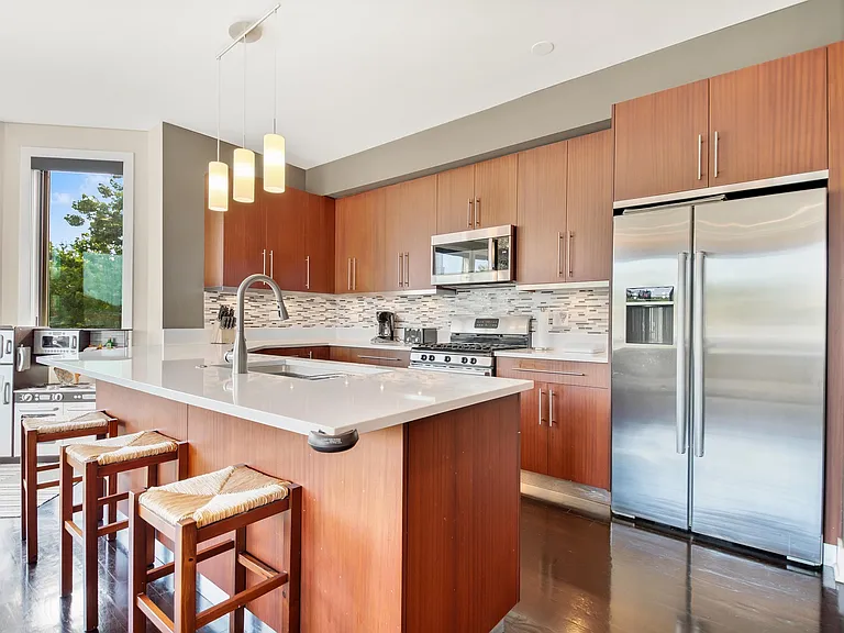 1500 W Huron St #C — Photo 3