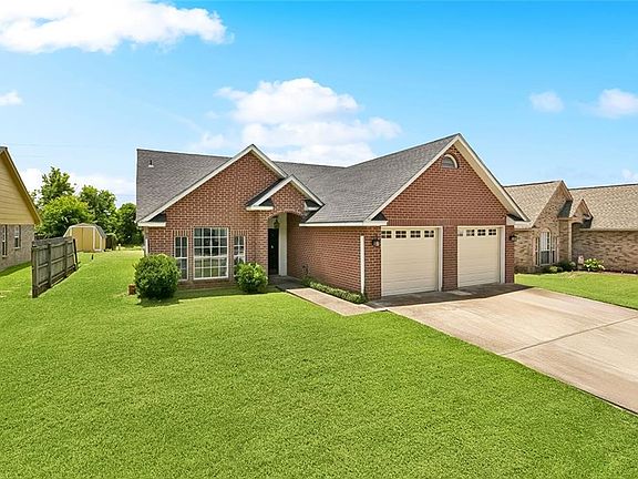 2nd image of 61 Shearwater Dr