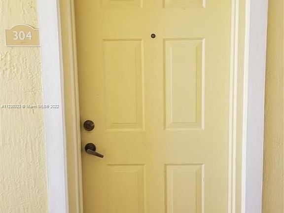 2nd image of 7320 NW 114th Ave APT 304
