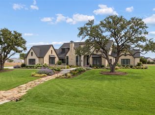 900 Healey Dr, Fairview, TX 75069