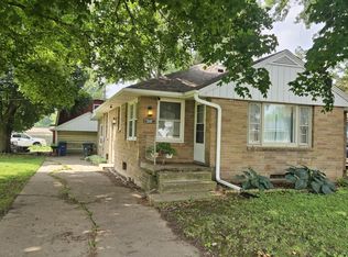 510 W Myrtle St, Canton, IL 61520