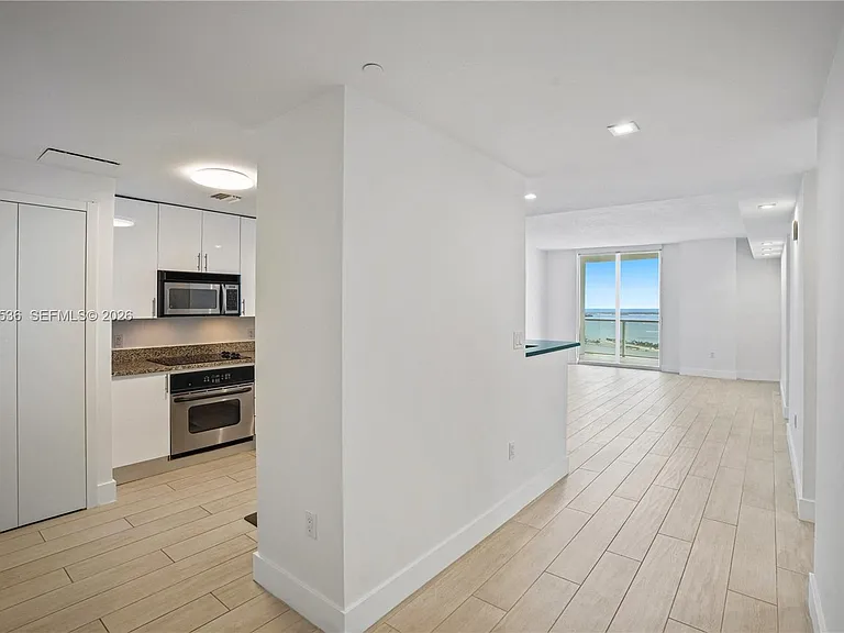 2101 Brickell Ave #3105 — Photo 9