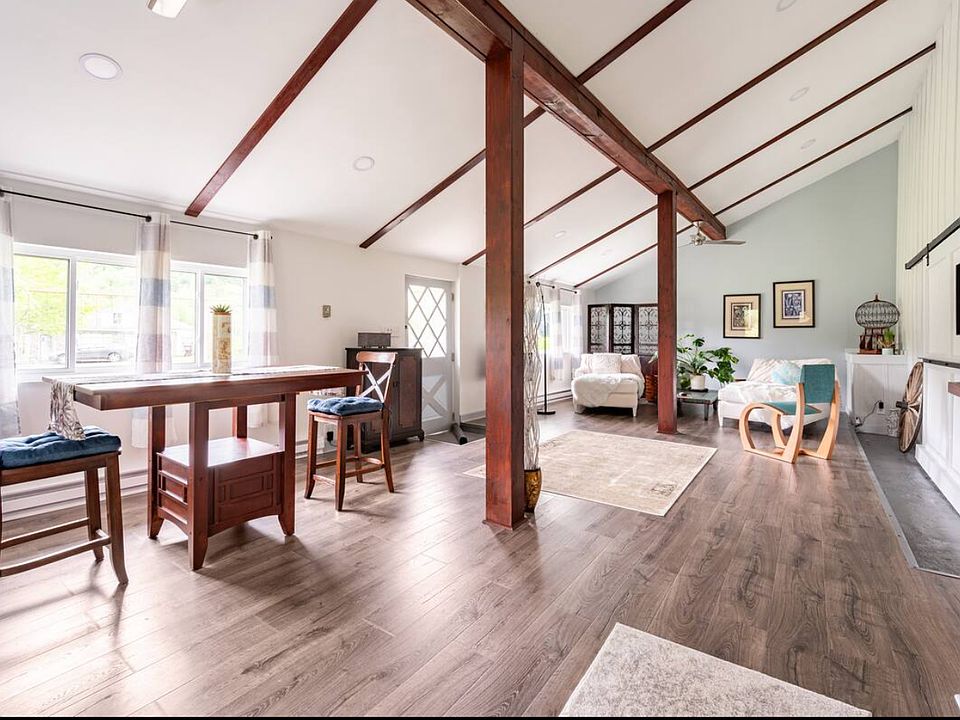 Living and dining areas 
Bright with high ceilings!