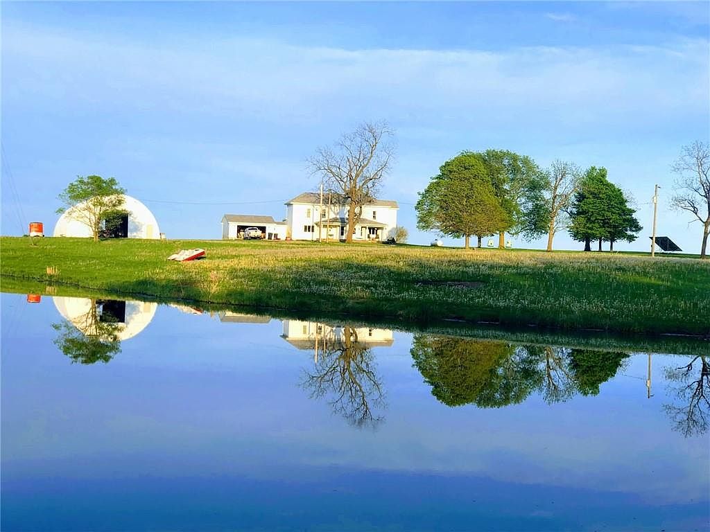 2752 N 1200 East Rd, Moweaqua, IL 62550 | Zillow
