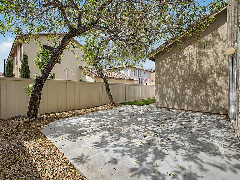 9119 Brilliant Prairie Ct — Photo 33