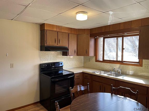 3rd image of 333 Bridge St #6