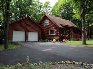 22 Ivy Cliff Rd, Campbell Hall, NY 10916
