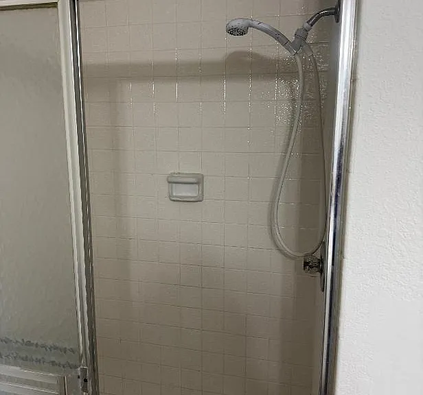 1531 SE Royal Green Cir #106 — Photo 9