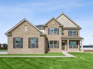 11919 Moore Ln, Washington, MI