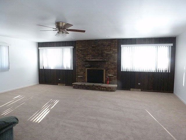 2nd image of 315 E Pine Ave