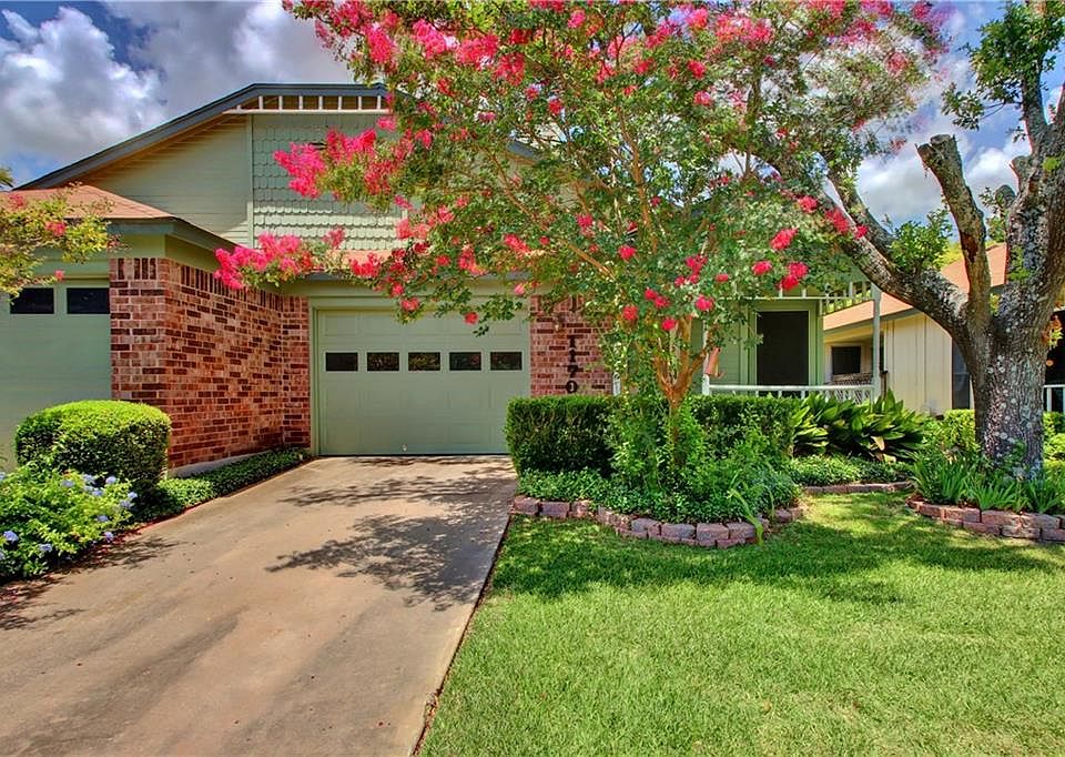 1st image of 11704 Norwegian Wood Dr