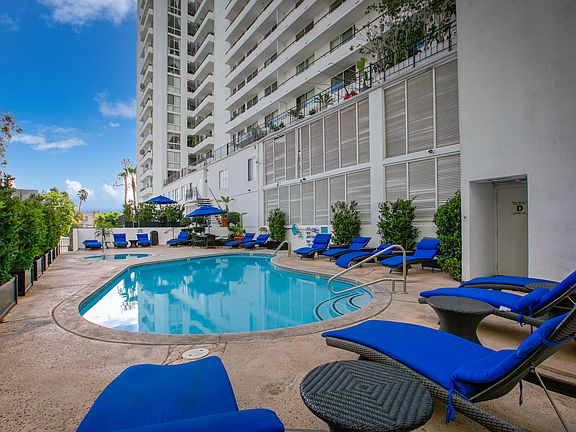 5th image of 10390 Wilshire Blvd APT 712