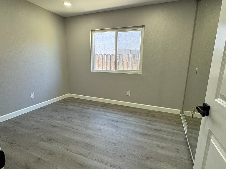 10385 Cheviot Ct — Photo 5
