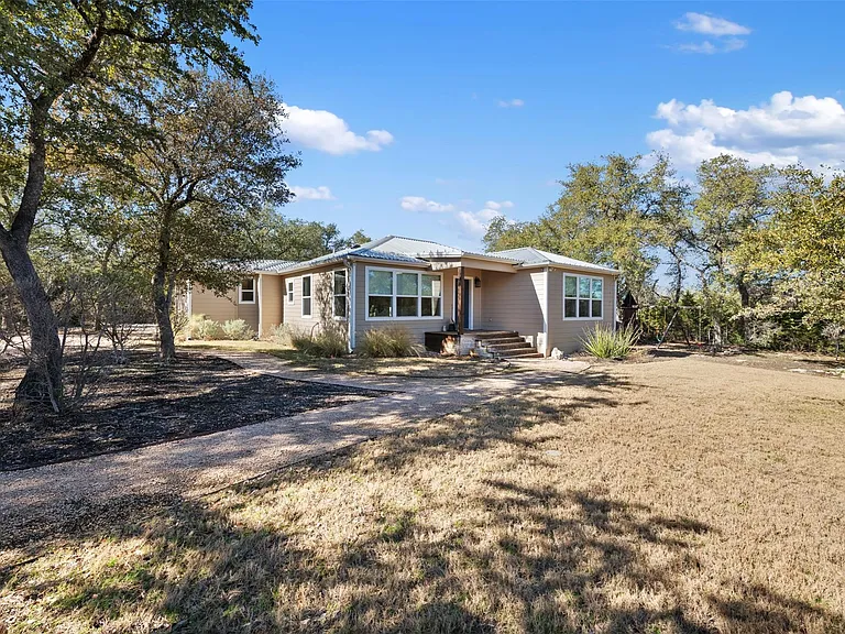 1610 Pace Bend Rd N — Photo 5