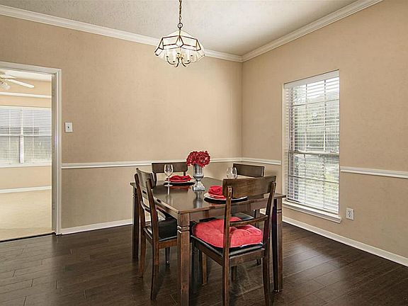 4th image of 5201 Jolie Dr