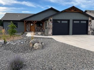2213 Powers Dr, Lewiston, ID 83501