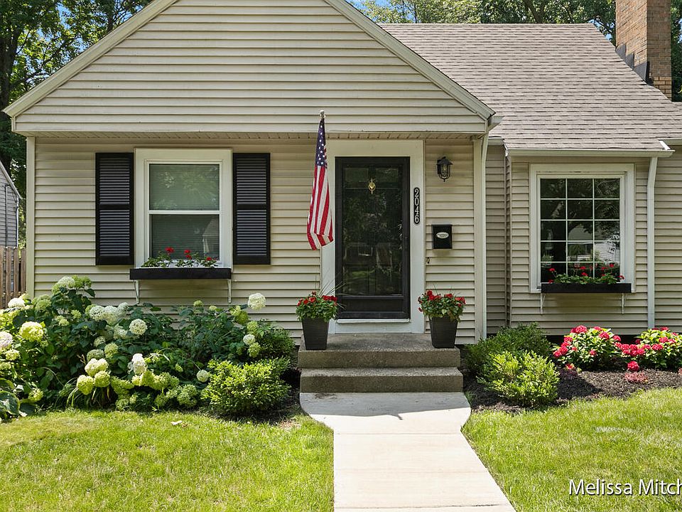 1st image of 2046 Tenway Dr SE
