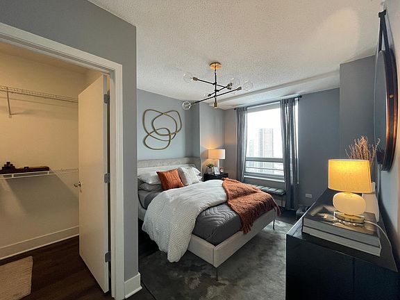 2nd image of 218 N Canal St #2614