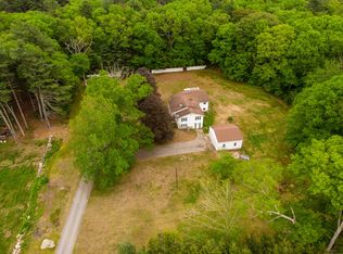 29 Ralph St, Moosup, CT 06354