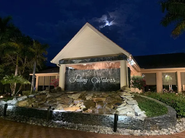 (undisclosed Address), Naples, FL 34112