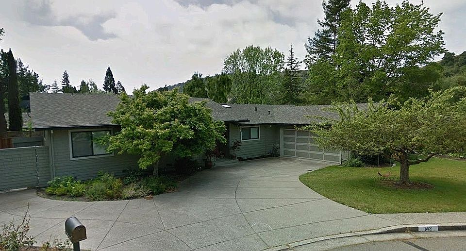 1st image of 142 Brookfield Dr